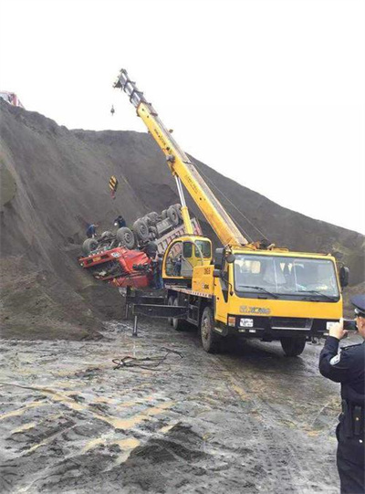 西固区上犹道路救援